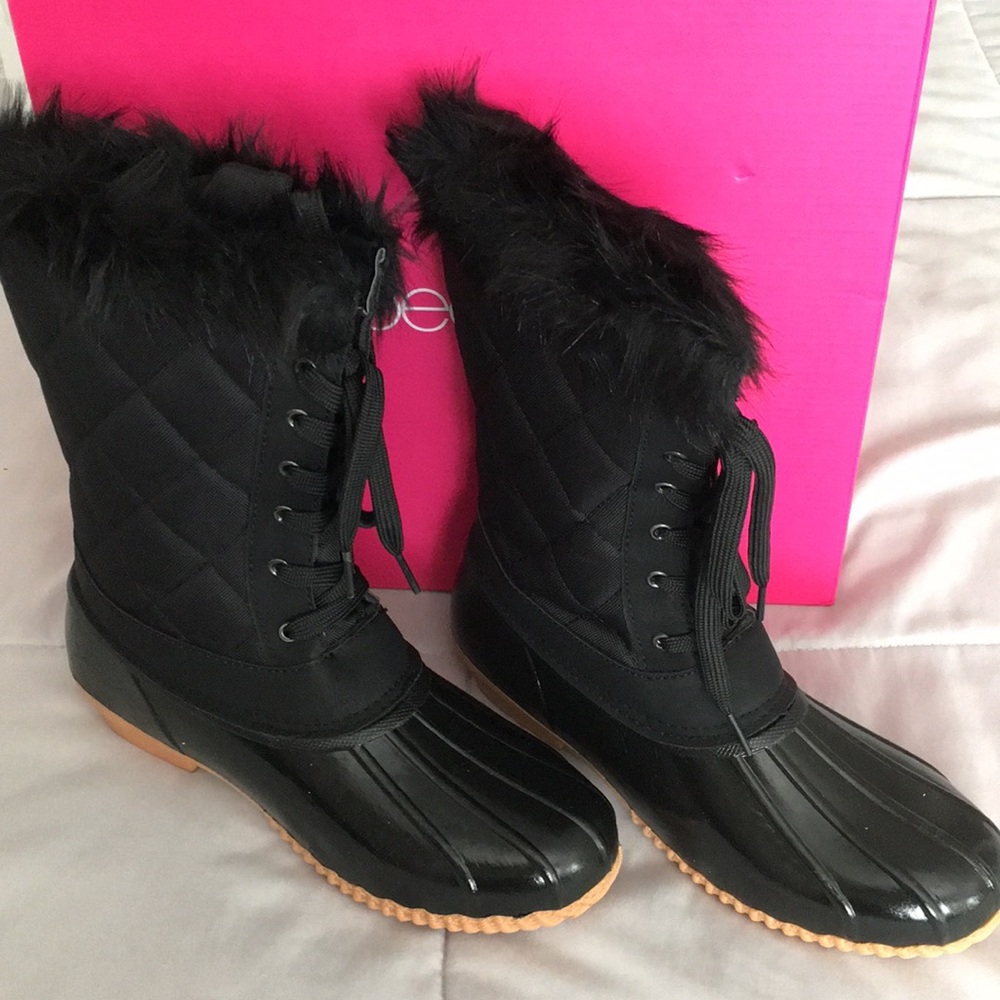 New Ladies all weather Boots
